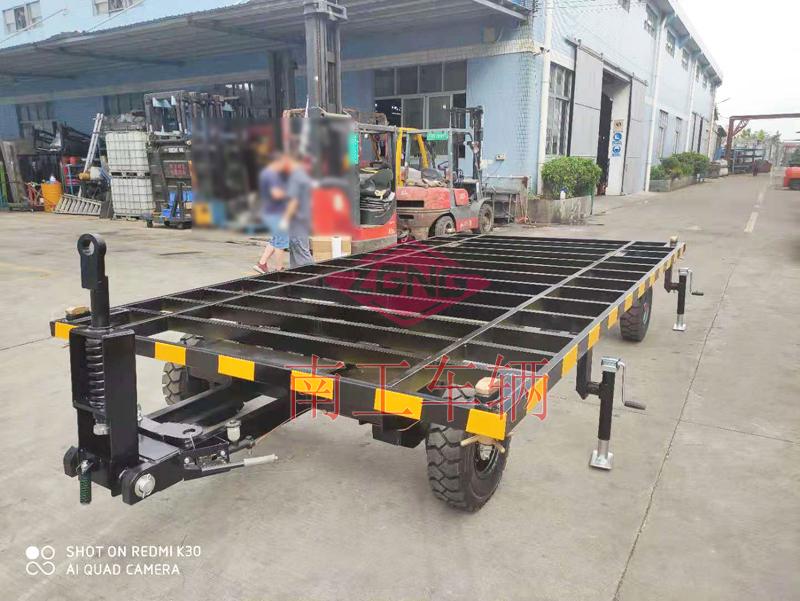 5吨骨架式开云(中国)移动房车底盘