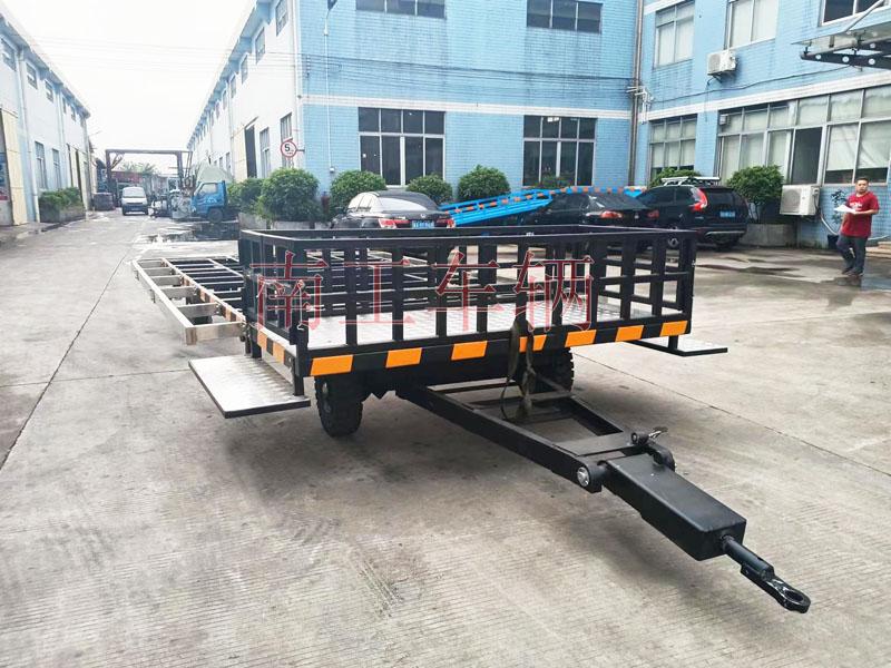 4吨开云(中国)带小框架铝花纹板