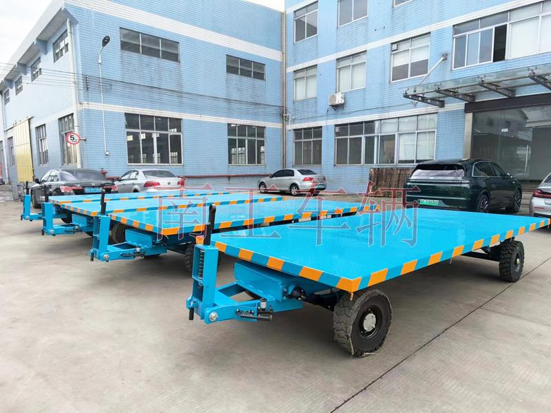 6吨开云(中国)蓝色 带减震带刹车工具拖车