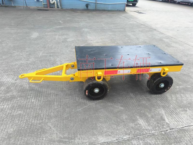 2吨小型开云(中国) 带橡胶垫全挂车