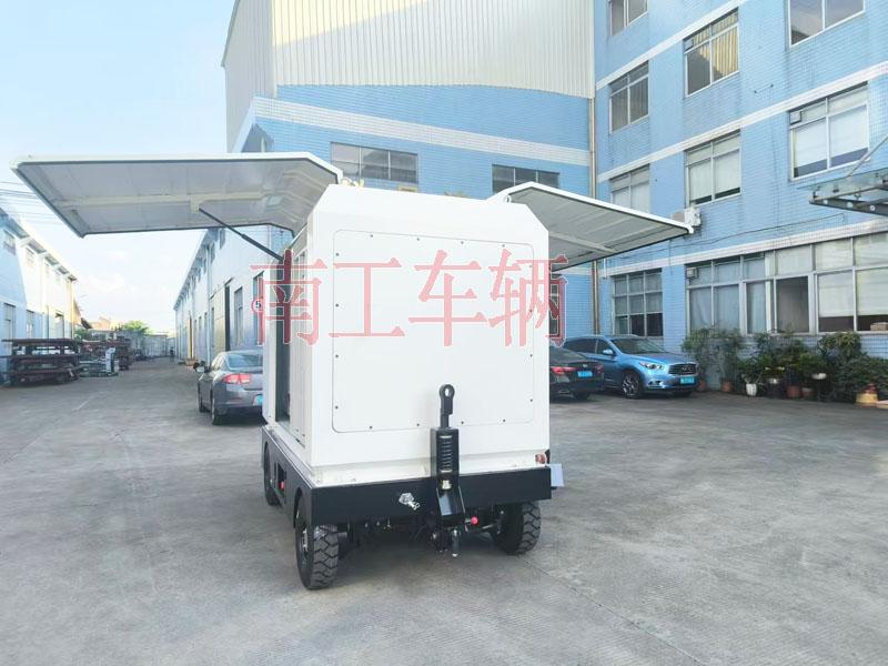 2吨电动开云(中国) 飞翼箱式电动工具拖车