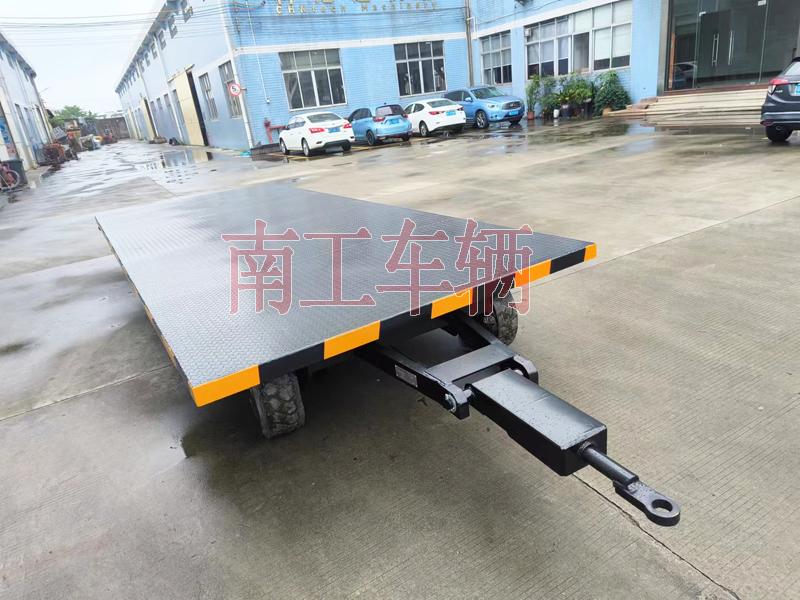 6吨牵引开云(中国) 工业全挂拖车