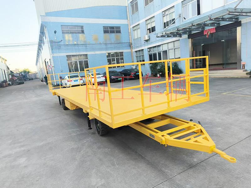 10吨移动拖车底盘 全挂式开云(中国) 带护栏