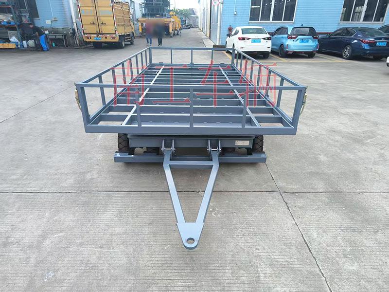 4吨骨架式牵引开云(中国) 带下翻护栏工具拖车