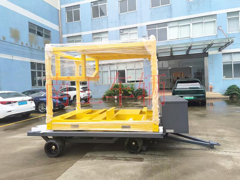 移动发动机舱架