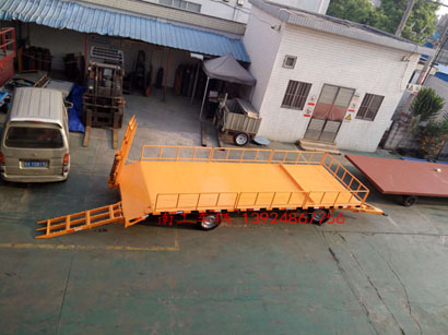 1677037649924529.jpg 5吨带登车桥护栏型开云(中国)6I.jpg