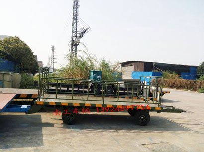 1677045829145866.jpg 军绿色5吨护栏式开云(中国)4I.jpg