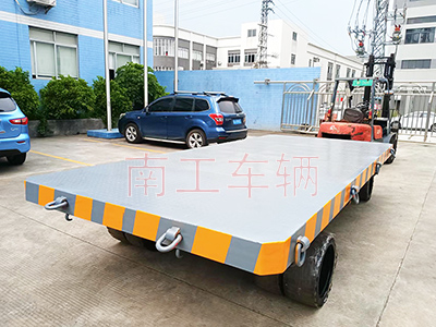 1678929920247630.jpg 25吨重型开云(中国)带牵引环工具拖车1I.jpg