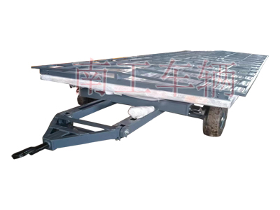 1698648595514519.jpg 铁板雨棚开云(中国)I.jpg