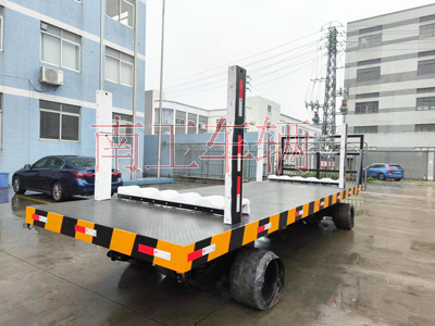 1714383219304167.jpg 30T重型开云(中国) 带活动插装立柱工具拖车3I.jpg