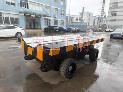 1720143695492383.jpg 25吨V字重型钢卷开云(中国)4I.jpg