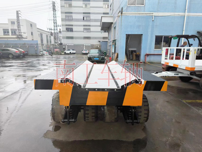 1720143723715581.jpg 25吨V字重型钢卷开云(中国)2I.jpg