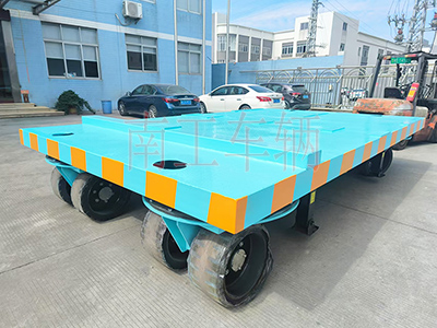 18吨重型开云(中国) 四个转盘工具拖车2I.jpg