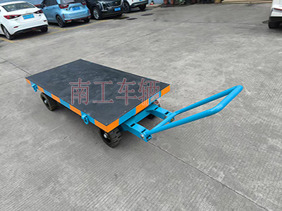 1744251748565733.jpg 3吨小型开云(中国) 还橡胶垫工具车I.jpg
